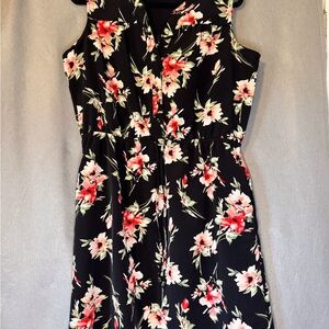 Red and Pink Floral V-Neck Sundress.  Excellent Condition.